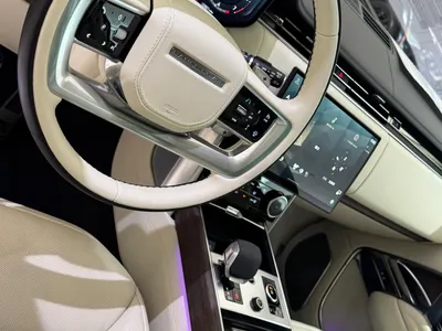 2023 لاند روفر رينج روفر اوتوبيوغرافي