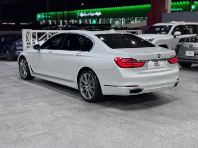 2019 بي ام دبليو الفئة السابعة 730 إل أي