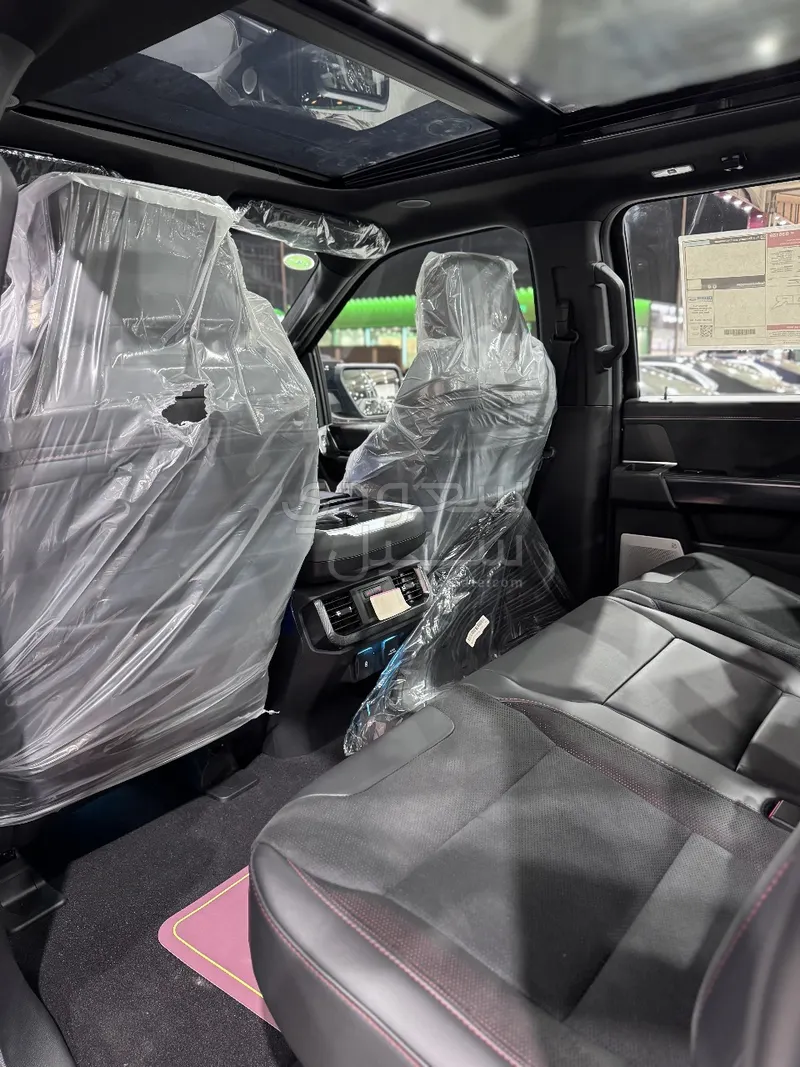 2025 فورد اف 150 رابتور ار