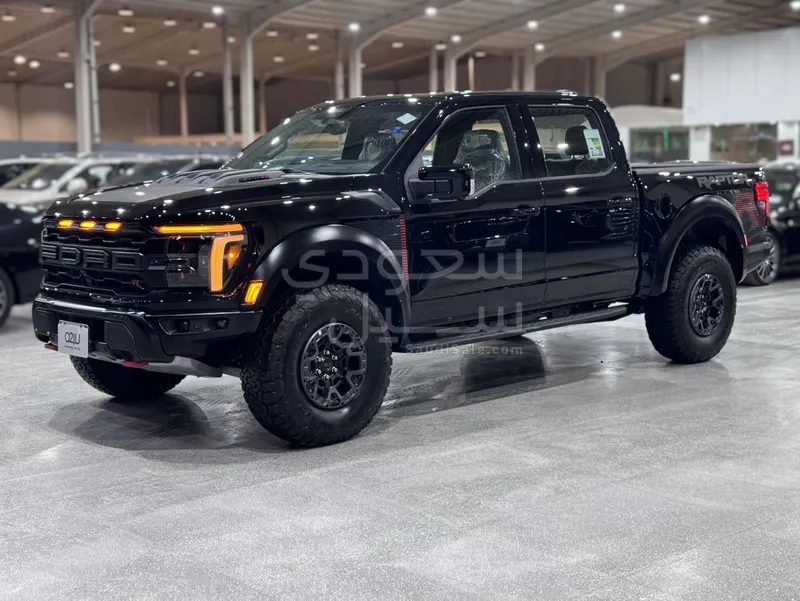 2025 فورد اف 150 رابتور ار