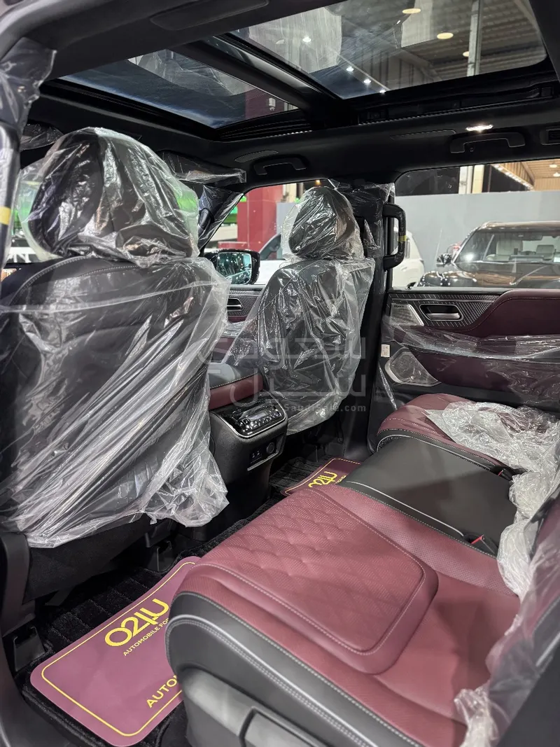 2025 انفينيتي كيو اكس 80