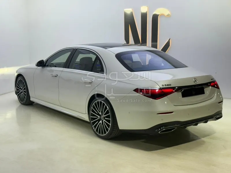 2021 مرسيدس - بنز إس 580