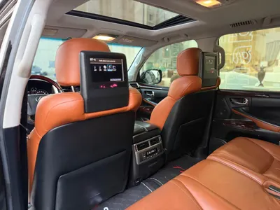 2013 لكزس إل إكس 570