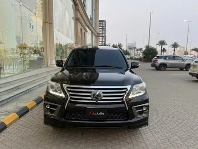 2013 لكزس إل إكس 570