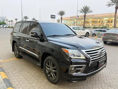 2013 لكزس إل إكس 570