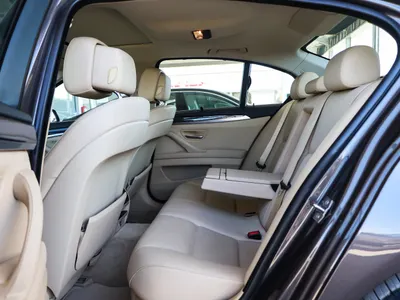 2013 بي ام دبليو الفئة الخامسة 520 أي