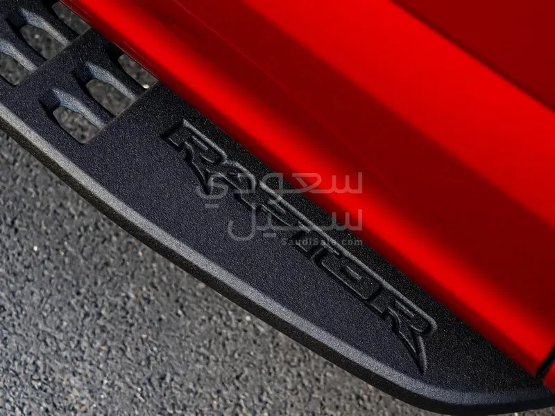 2017 فورد اف 150 رابتور