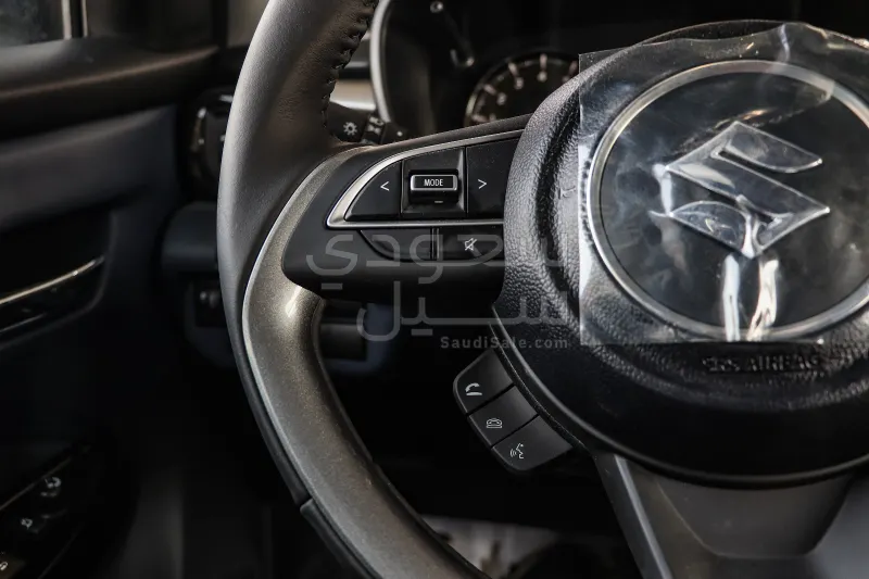 2025 سوزوكي بالينو