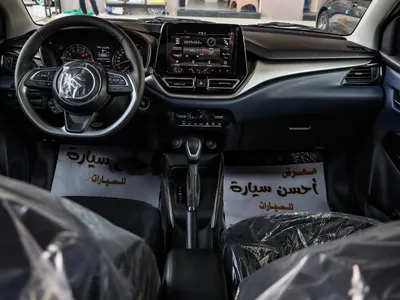 2025 سوزوكي بالينو