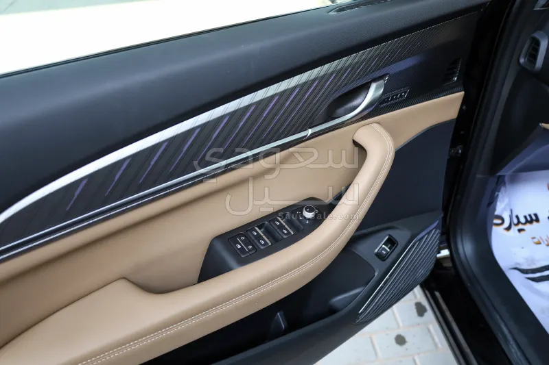 2026 رينو كوليوس