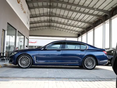 2021 بي ام دبليو الفئة السابعة 730 إل أي