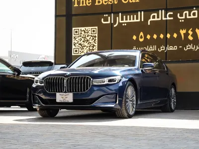 2021 بي ام دبليو الفئة السابعة 730 إل أي