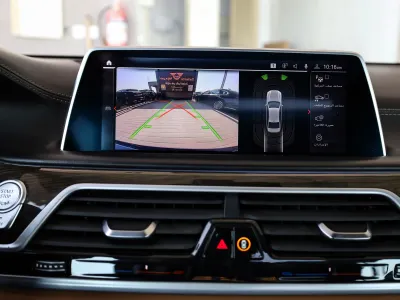 2021 بي ام دبليو الفئة السابعة 730 إل أي