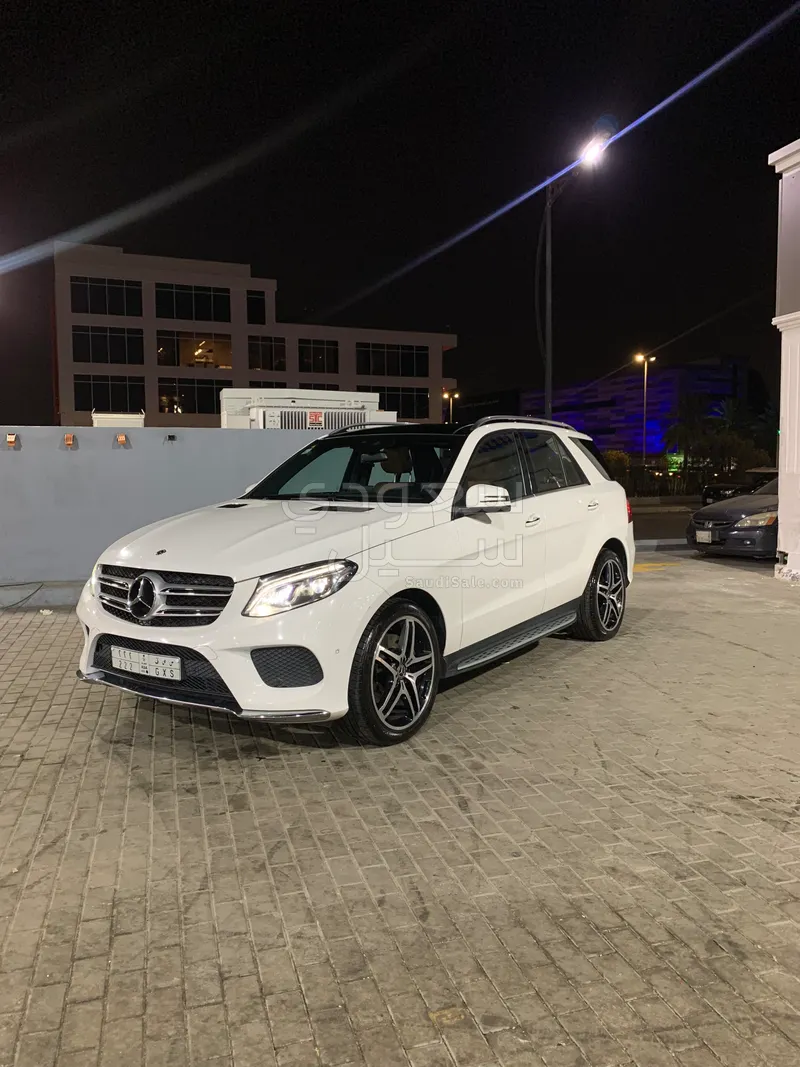 2018 مرسيدس - بنز جي إل إي 400