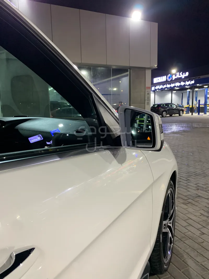 2018 مرسيدس - بنز جي إل إي 400