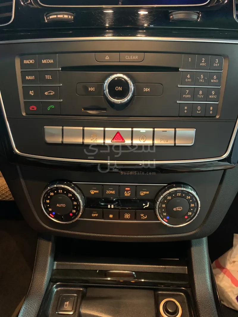 2018 مرسيدس - بنز جي إل إي 400