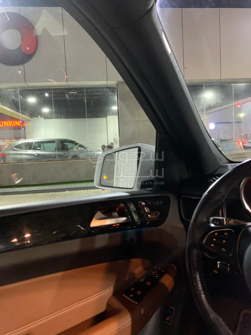 2018 مرسيدس - بنز جي إل إي 400