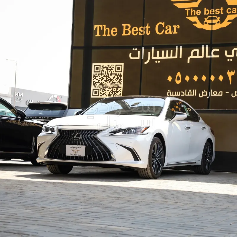 2025 لكزس إي إس 350