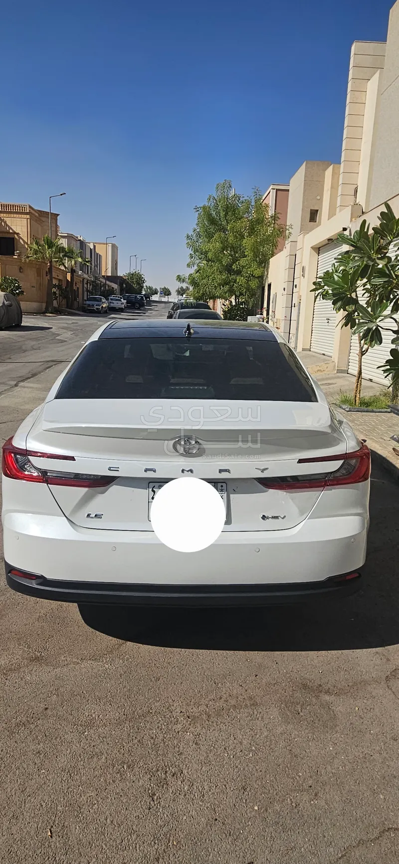 2025 تويوتا كامري ال اي