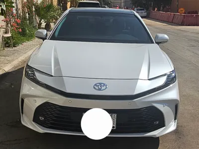 2025 تويوتا كامري ال اي