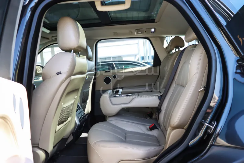 2020 لاند روفر رينج روفر سبورت سوبر تشارج