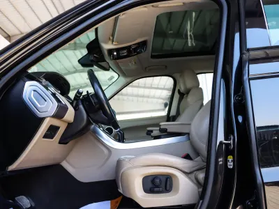 2020 لاند روفر رينج روفر سبورت سوبر تشارج