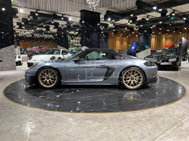 2024 Porsche 718 Spyder