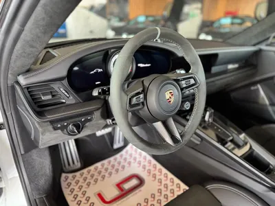 2023 Porsche 911 Dakar