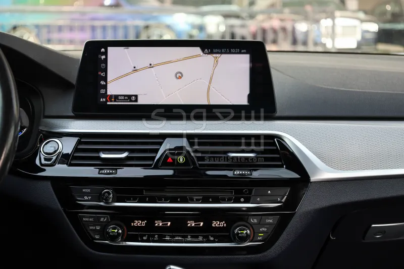 2017 BMW 5 Series 540i