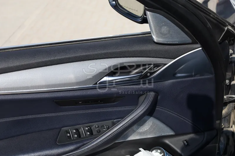 2017 BMW 5 Series 540i