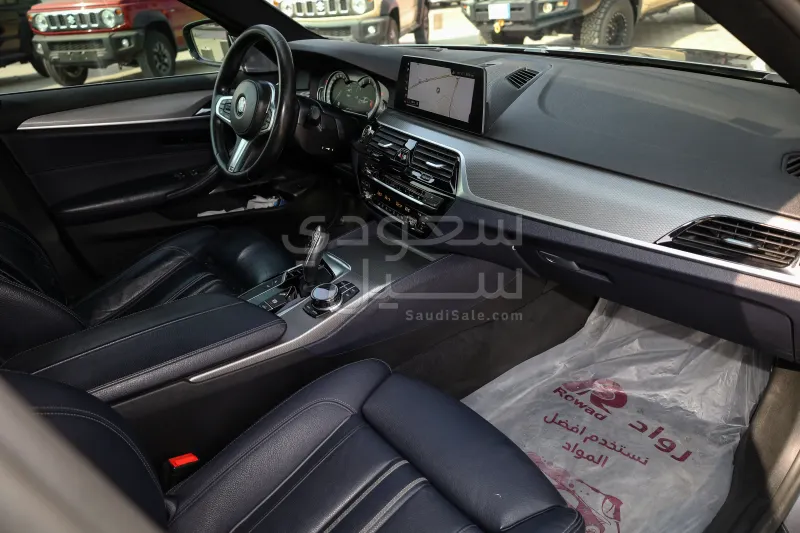 2017 BMW 5 Series 540i