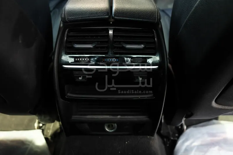 2017 BMW 5 Series 540i