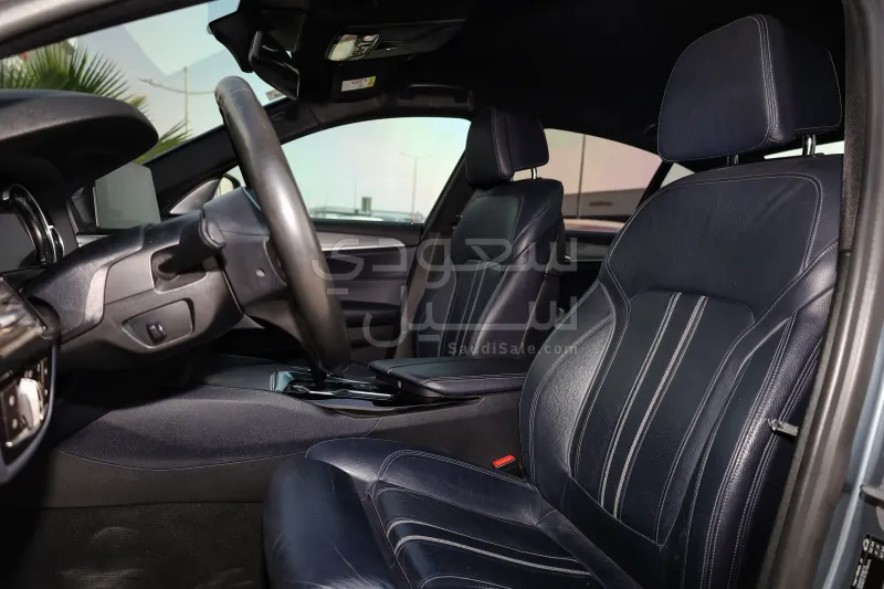 2017 BMW 5 Series 540i