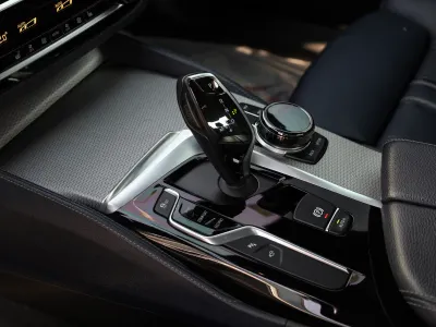 2017 BMW 5 Series 540i