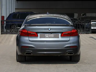 2017 BMW 5 Series 540i