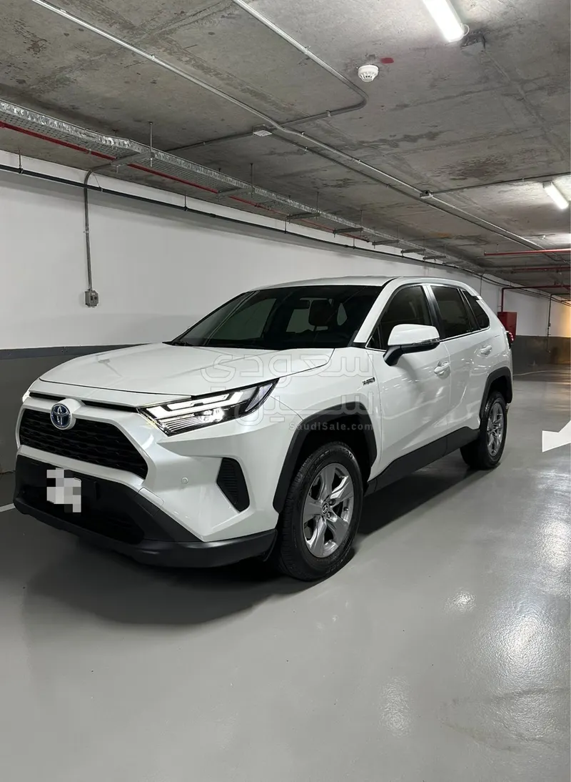 2024 تويوتا راف 4