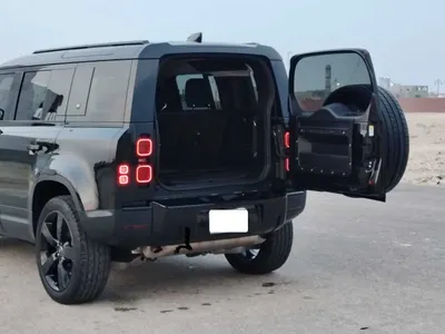 2021 لاند روفر ديفيندر اس اي