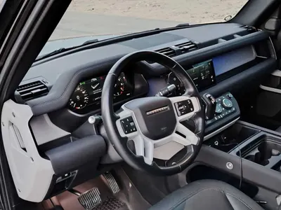 2021 لاند روفر ديفيندر اس اي