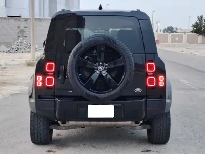 2021 لاند روفر ديفيندر اس اي