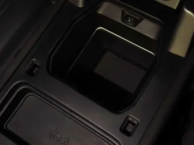 2021 لاند روفر ديفيندر اس اي