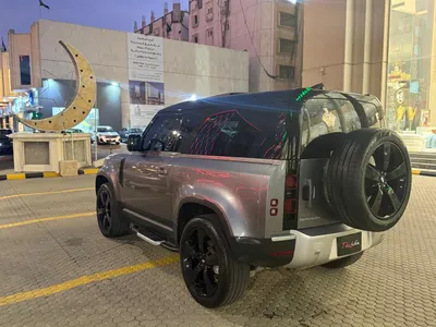 2023 لاند روفر ديفيندر 90