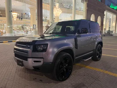 2023 لاند روفر ديفيندر 90