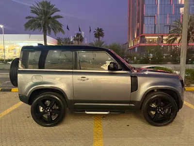 2023 لاند روفر ديفيندر 90