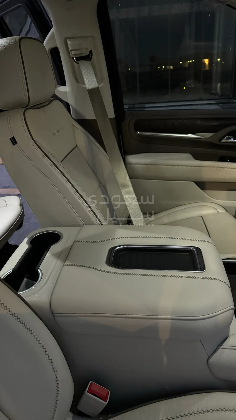 2023 جي ام سي يوكون دينالي