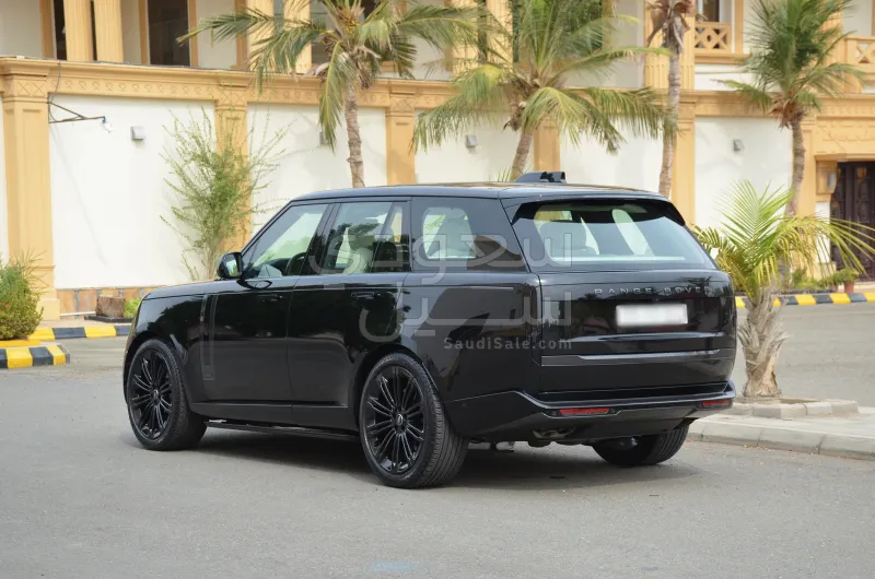 2025 لاند روفر رينج روفر اوتوبيوغرافي
