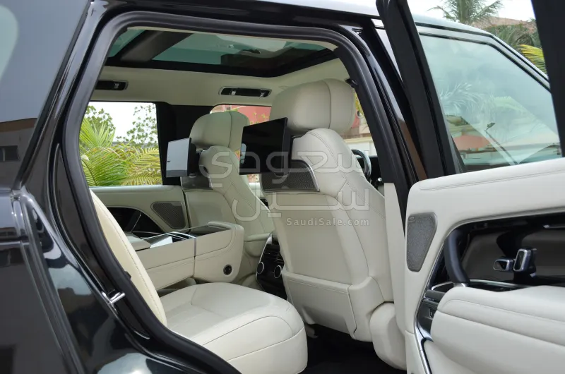 2025 لاند روفر رينج روفر اوتوبيوغرافي