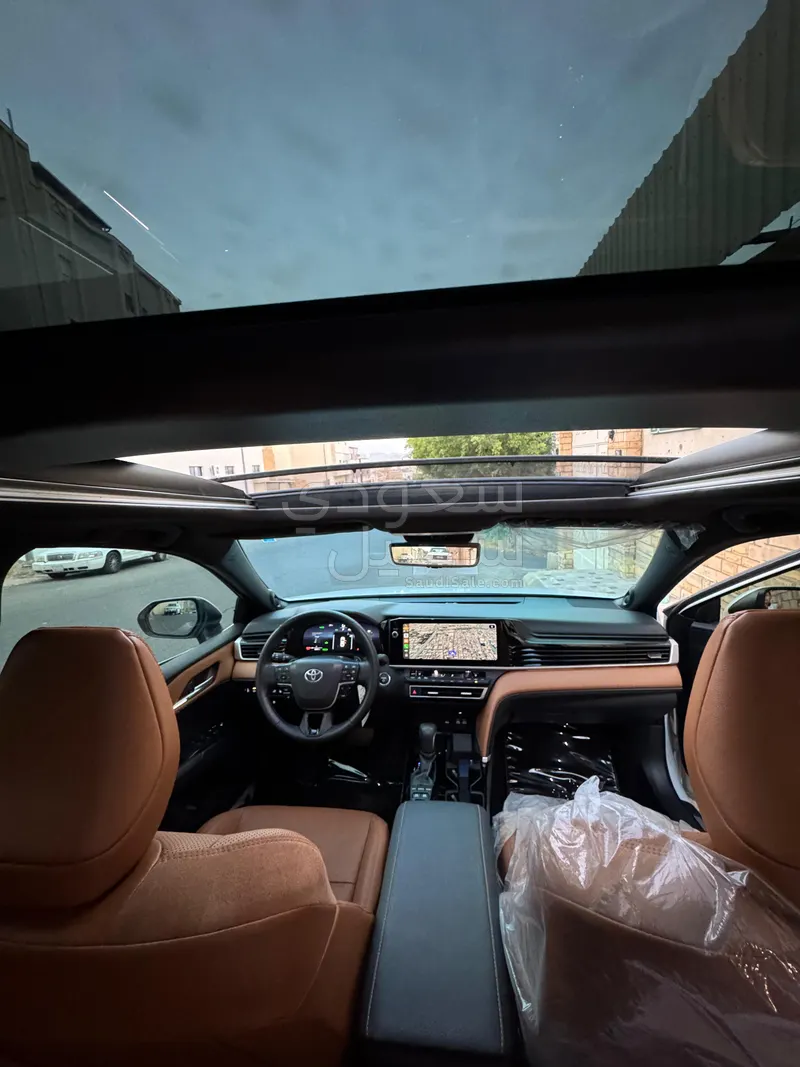 2025 تويوتا كامري لومير