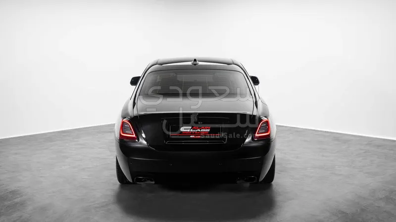 2024 رولز رويس قوست بلاك بادج