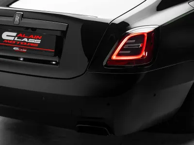 2024 رولز رويس قوست بلاك بادج