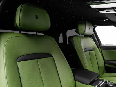 2024 رولز رويس قوست بلاك بادج